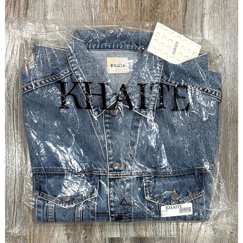 Khaite Women's Grizzo Oversize Trucker Stonewashed Made in USA Denim Jacket - Picture 11 of 11